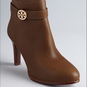 Tory Burch booties 8.5